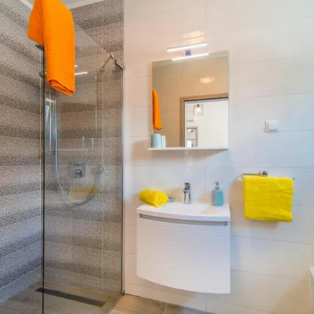 Villa Francesca With Private Heated Pool *
