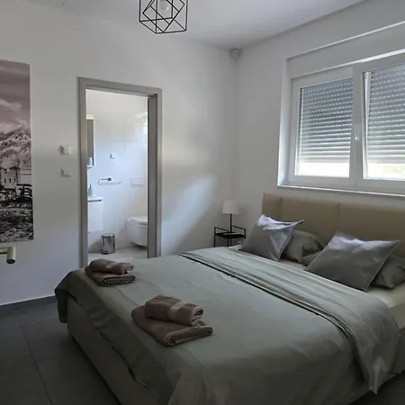 Villa Francesca With Private Heated Pool Štokovci