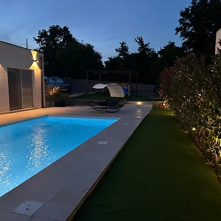 Villa Francesca With Private Heated Pool *